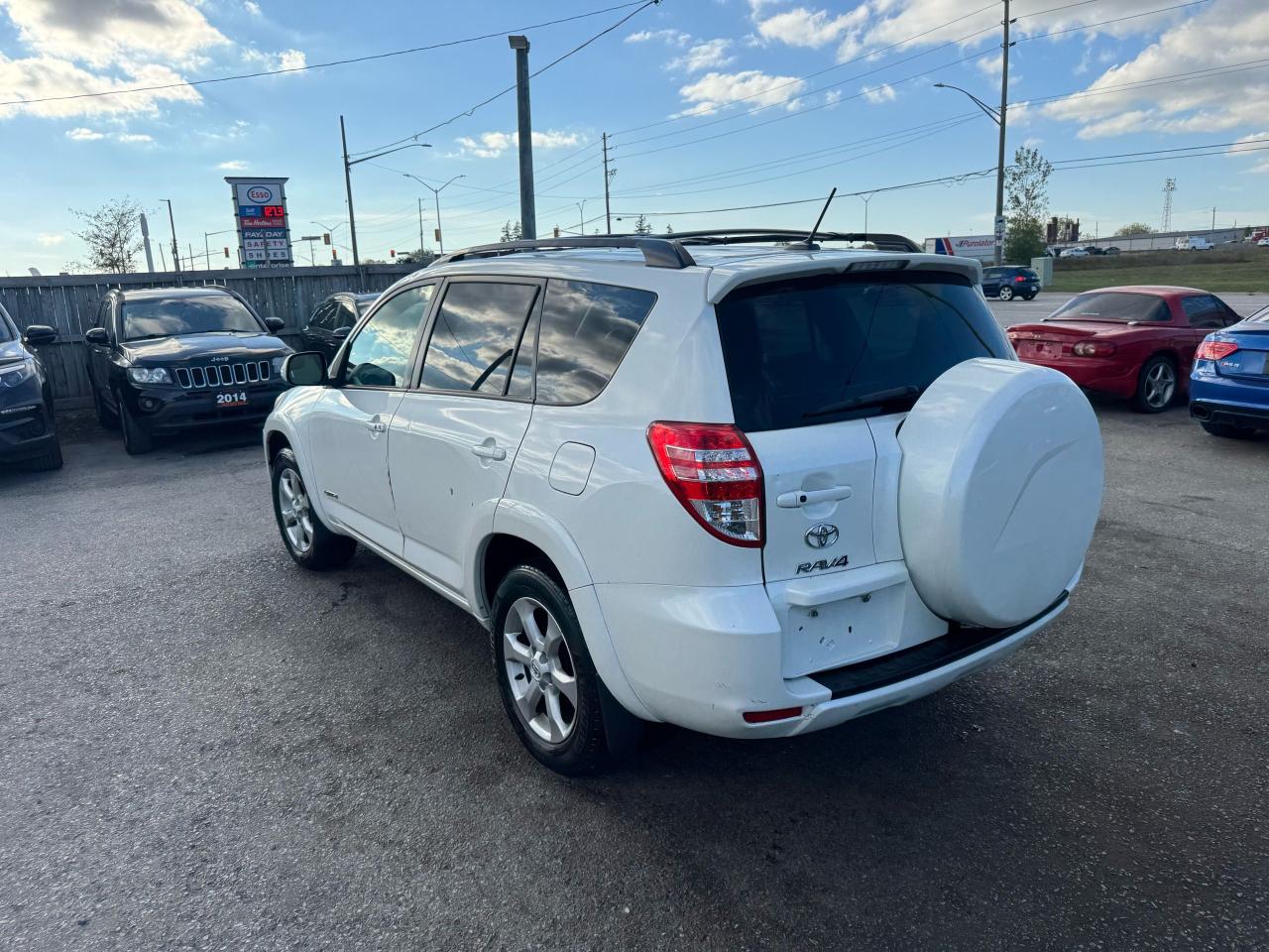 2011 Toyota RAV4 LIMITED, AWD, 4 CYL, AUTO, RELIABLE, CERTIFIED - Photo #3