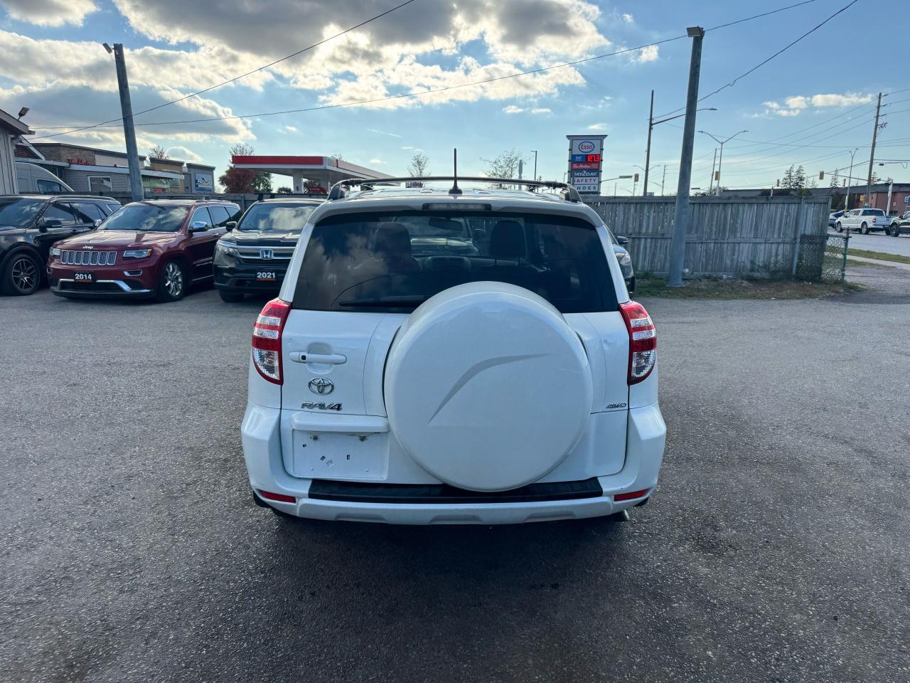 2011 Toyota RAV4 LIMITED, AWD, 4 CYL, AUTO, RELIABLE, CERTIFIED - Photo #4