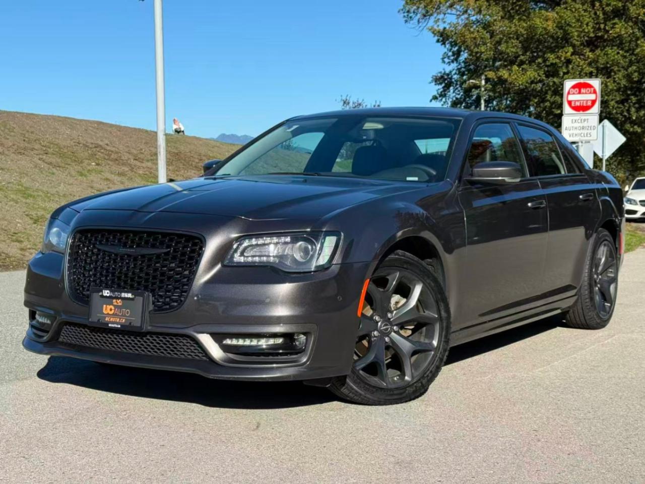 Used 2022 Chrysler 300 300 Touring L/ NO ACCIDENT/ BC LOCAL for sale in Richmond, BC