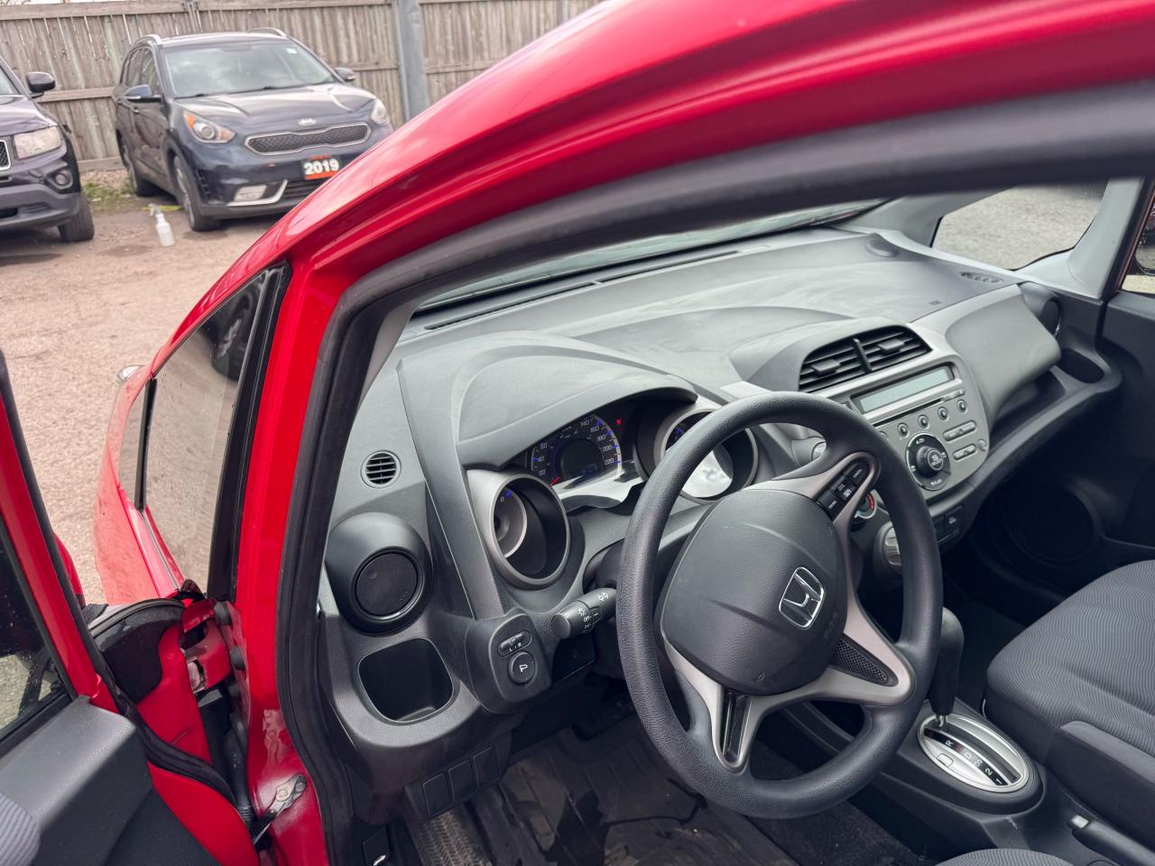 2010 Honda Fit LX, AUTO, ALLOYS, ONLY 59,000KMS, RELIABLE, CERT - Photo #10