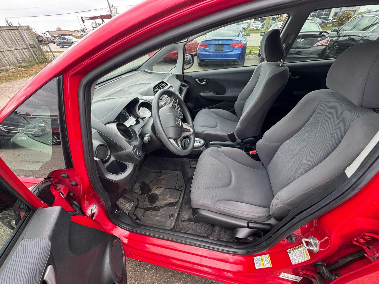 2010 Honda Fit LX, AUTO, ALLOYS, ONLY 59,000KMS, RELIABLE, CERT - Photo #11