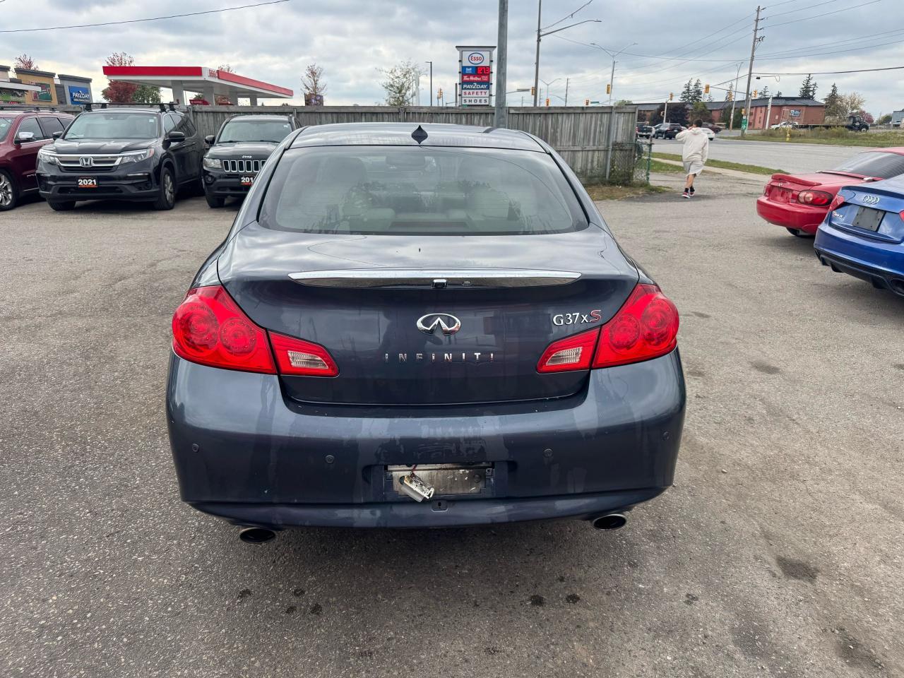 2011 Infiniti G37 X Photo3