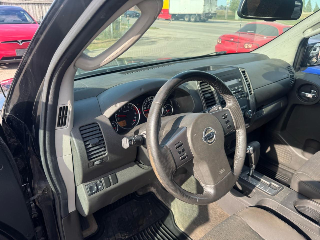2012 Nissan Xterra SV, 4X4, AUTO, V6, AS IS SPECIAL - Photo #10