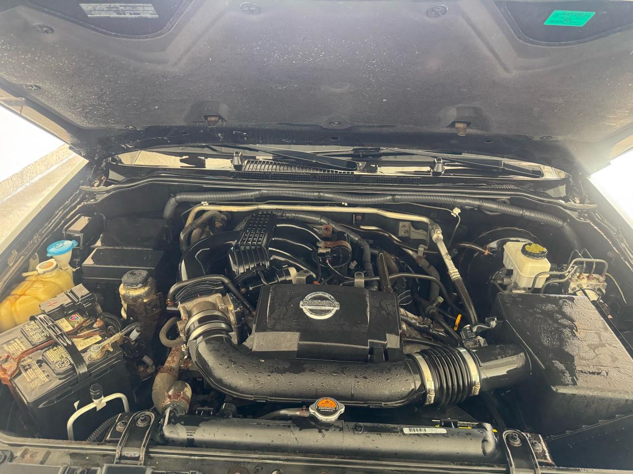 2012 Nissan Xterra SV, 4X4, AUTO, V6, AS IS SPECIAL - Photo #17