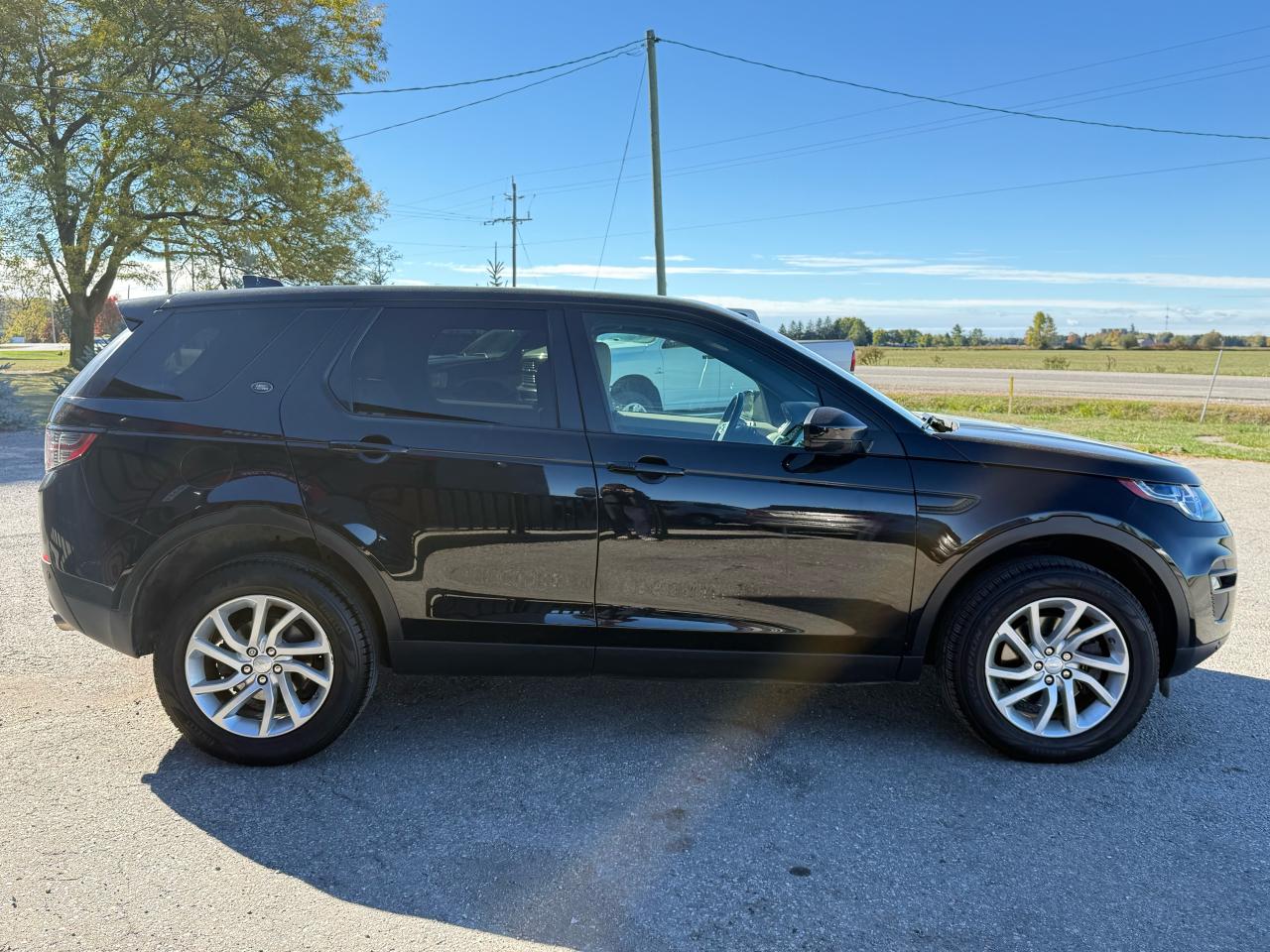2018 Land Rover Discovery Sport HSE | Leather | Backup Camera | Sunroof - Photo #6