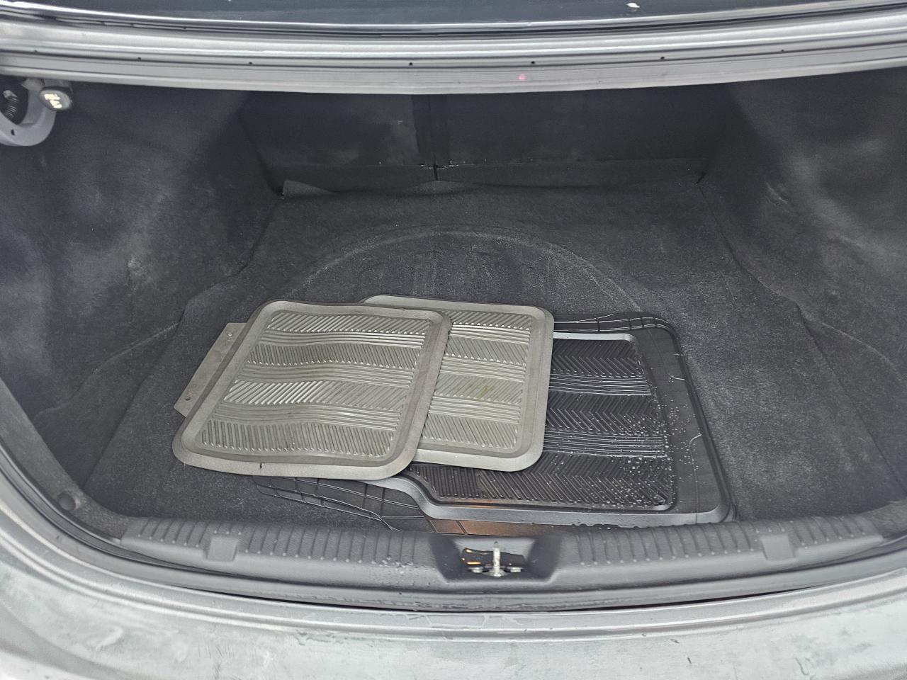 2013 Hyundai Elantra GL, AUTO, POWER GROUP, A/C Photo