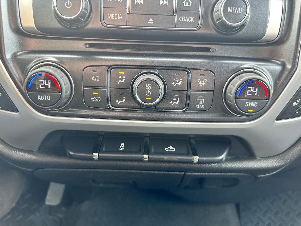 2017 GMC Sierra 1500 SLE Elevation 4x4 HTD-Cloth CarPlay BackupCam XM Photo