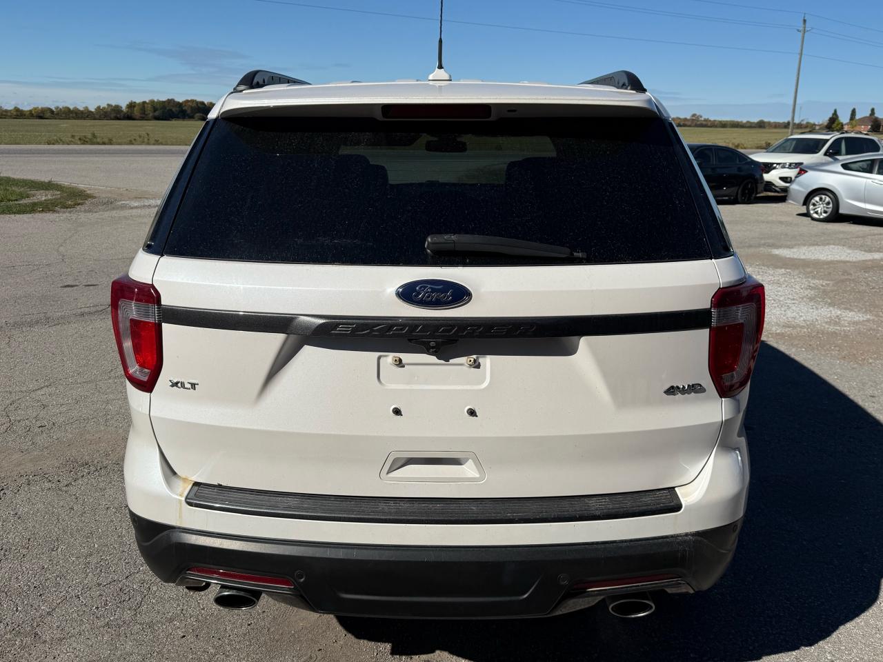2018 Ford Explorer XLT | Navigation | Backup Camera | Sunroof - Photo #4