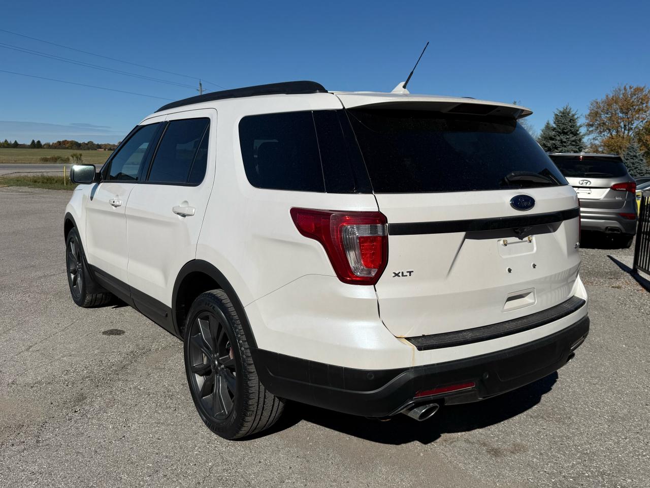 2018 Ford Explorer XLT | Navigation | Backup Camera | Sunroof - Photo #3
