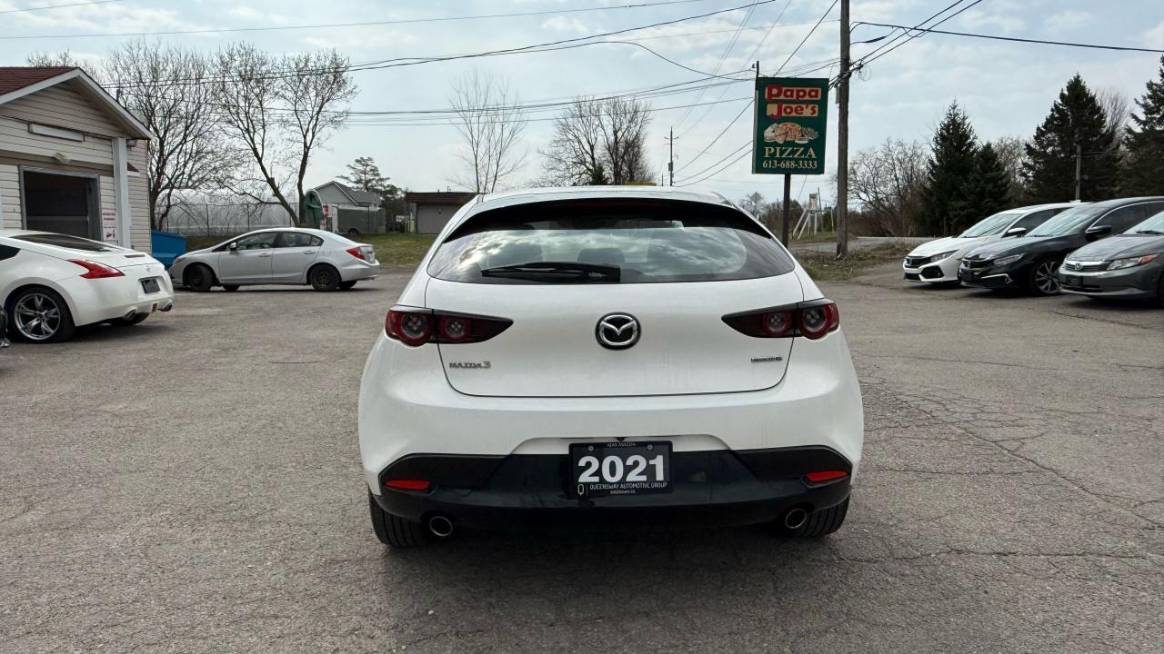 2021 Mazda MAZDA3 GX Photo3