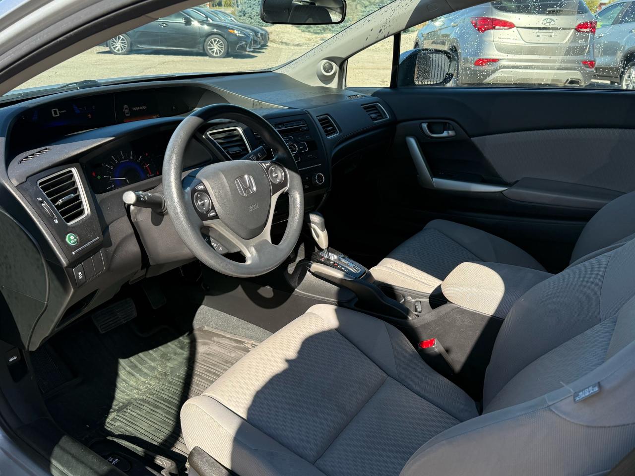 2015 Honda Civic LX | Backup Camera | Heated Seats | Bluetooth - Photo #9