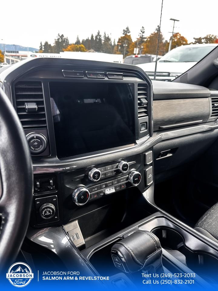 2022 Ford F-150 XLT Photo5