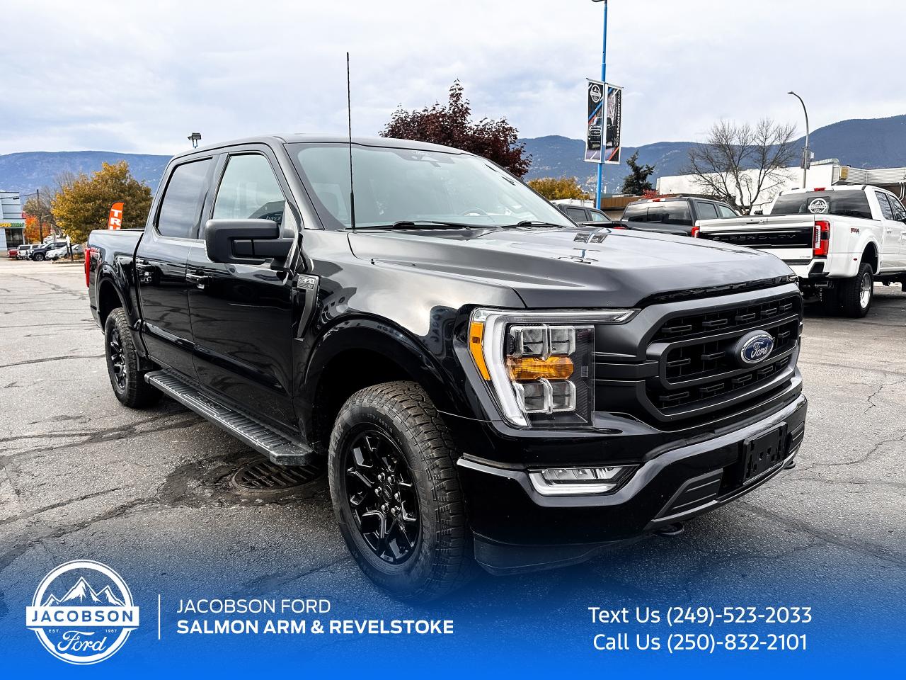 2022 Ford F-150 XLT Photo5