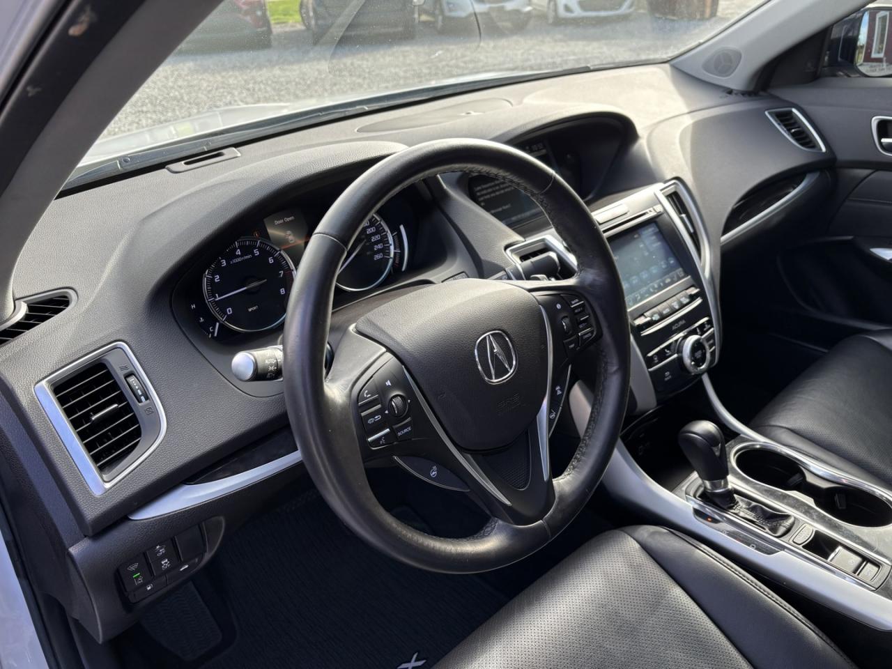 2019 Acura TLX Tech Photo