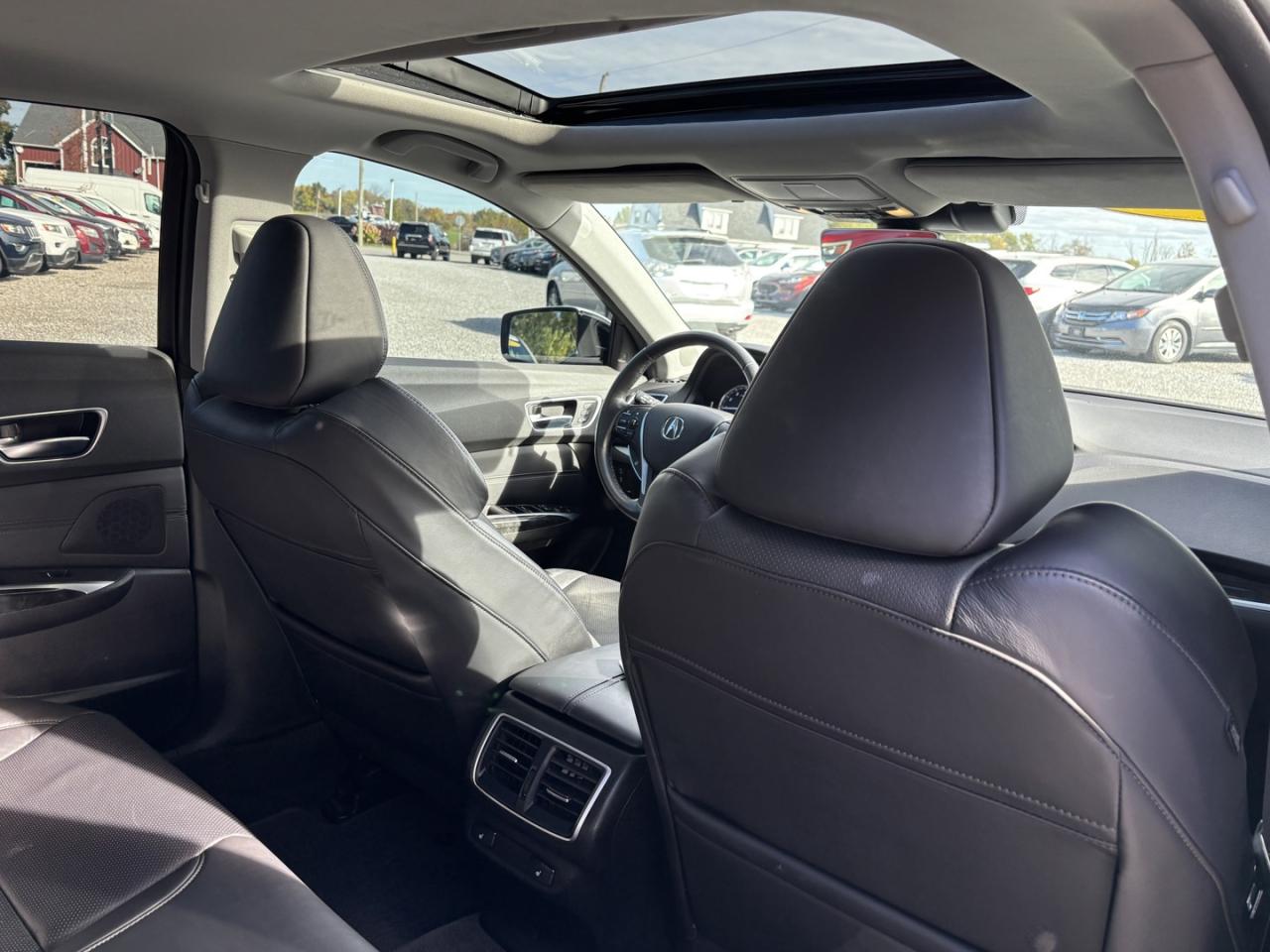 2019 Acura TLX Tech Photo