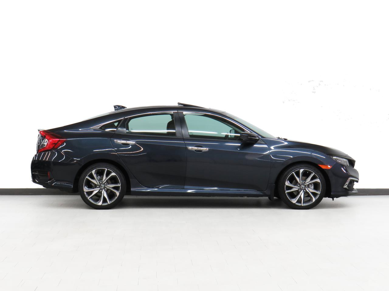 2020 Honda Civic TOURING | Nav | Leather | Sunroof | BSM | CarPlay