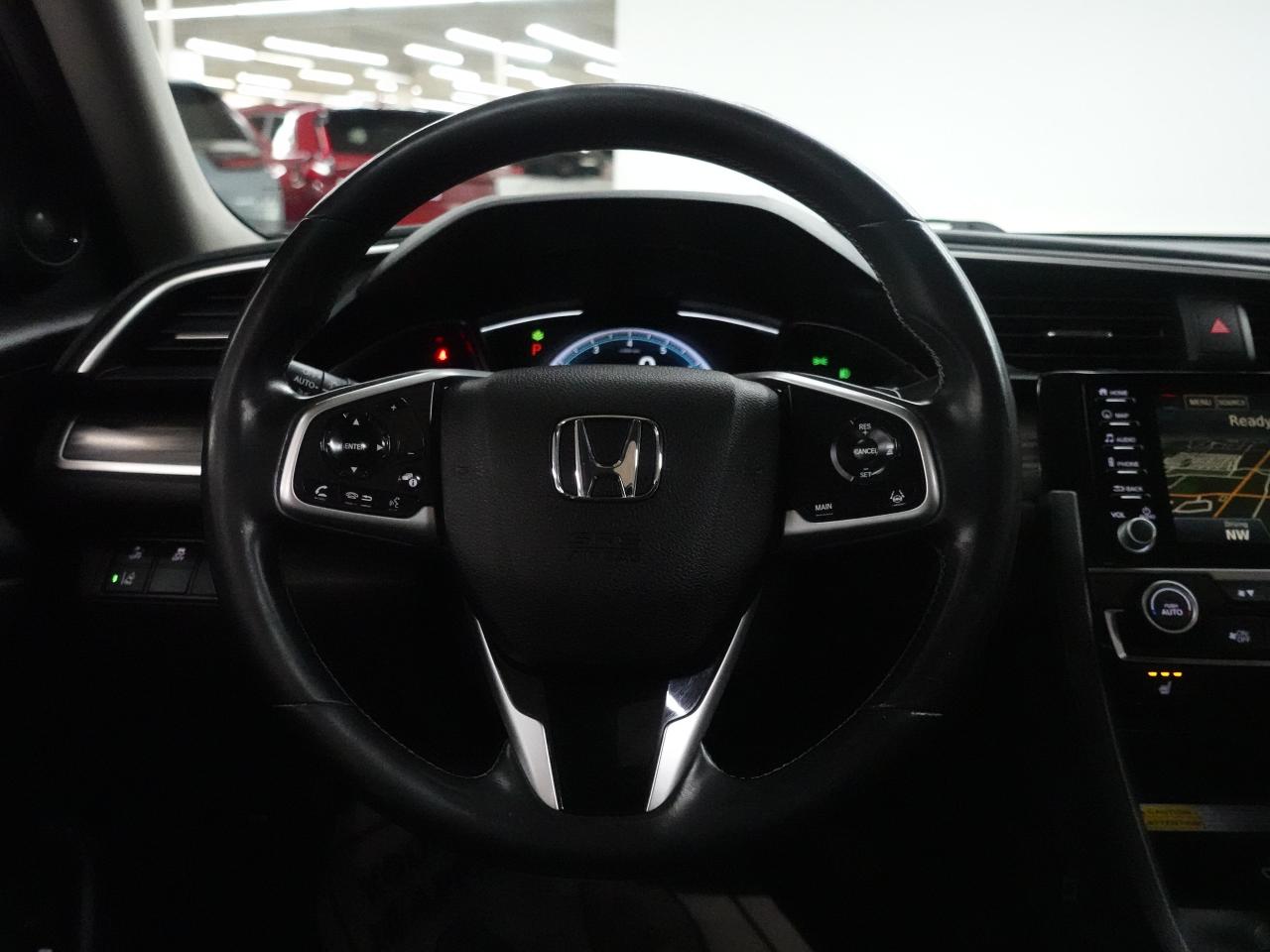 2020 Honda Civic TOURING | Nav | Leather | Sunroof | BSM | CarPlay Photo
