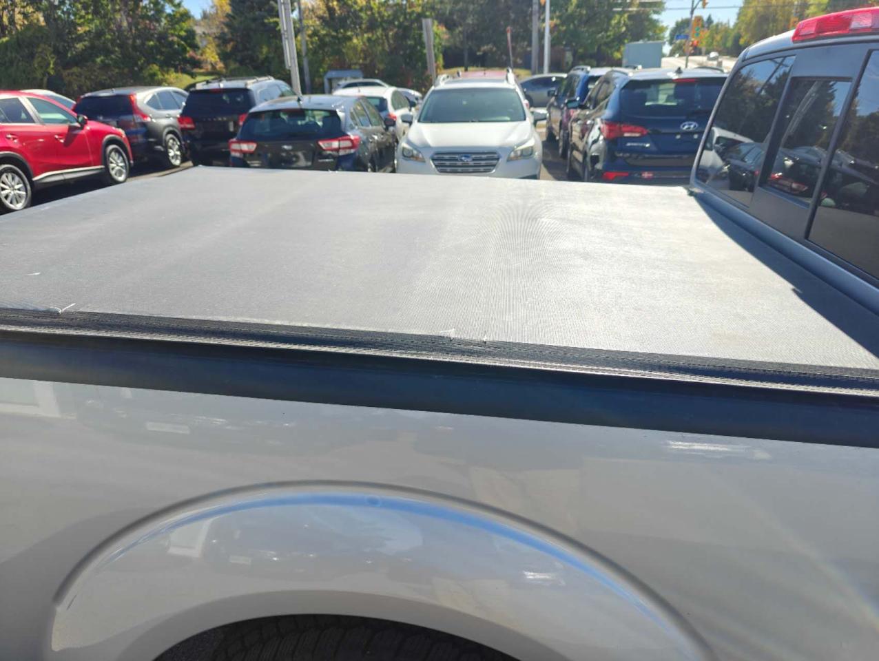 2015 Nissan Frontier 2WD King Cab SWB Auto SV - Photo #7