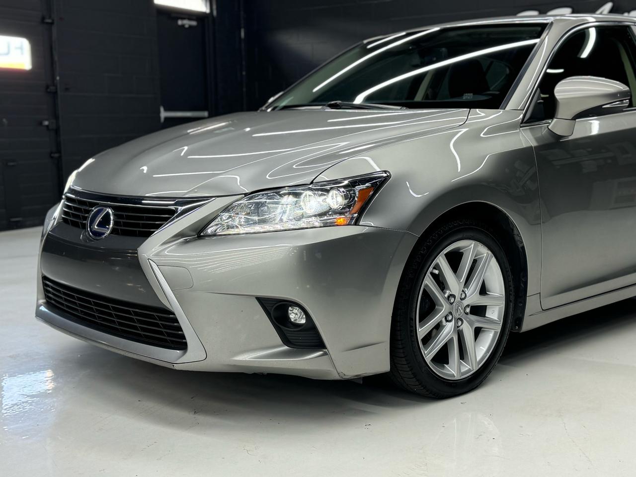 2017 Lexus CT 200h HYBRID|BACKUP|HEATED SEATS|SUNROOF| - Photo #26
