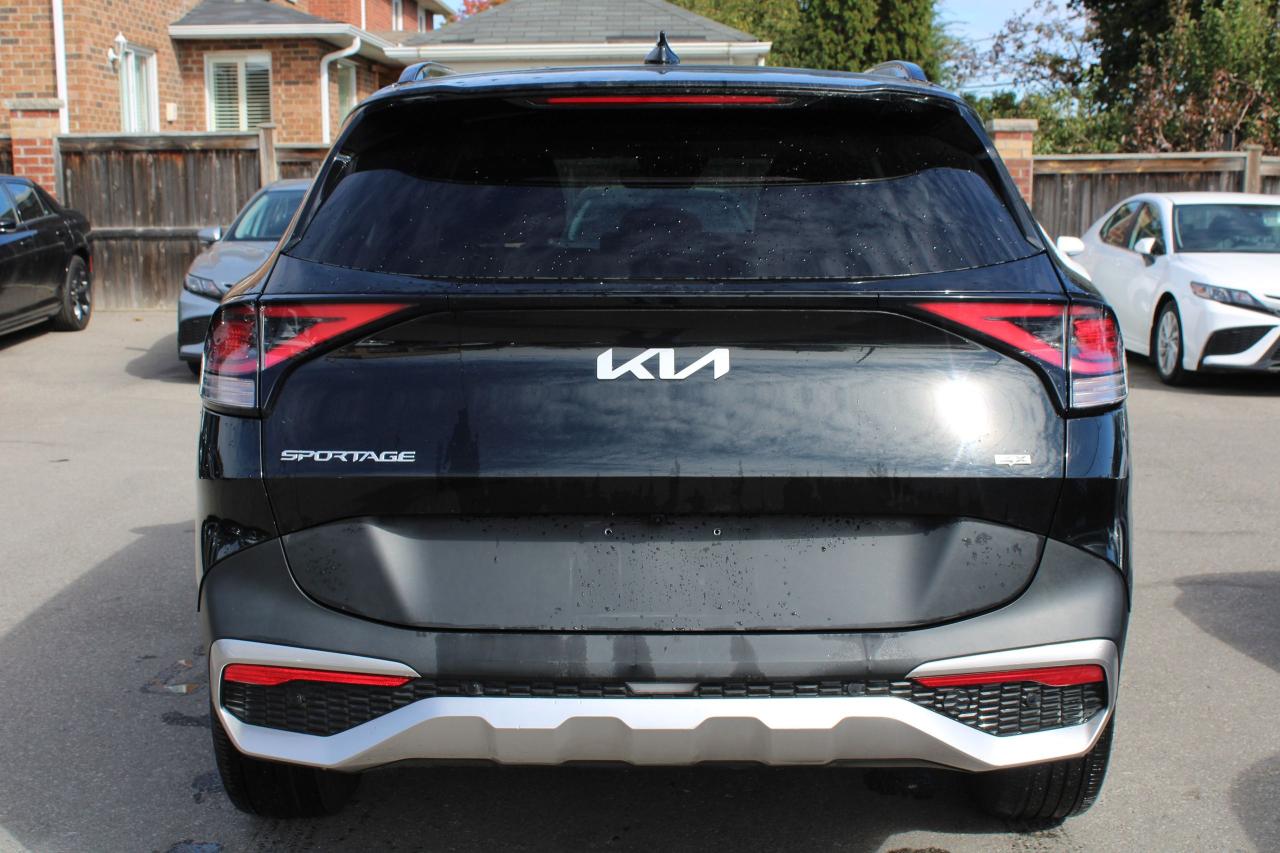 2024 Kia Sportage EX - Photo #5