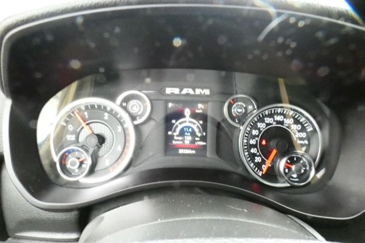 2024 Dodge Ram 3500 Big Horn 4x4 Crew Cab 8' Box DSL w/cloth seats,BUC - Photo #13