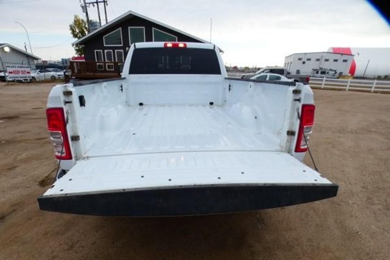 2024 Dodge Ram 3500 Big Horn 4x4 Crew Cab 8' Box DSL w/cloth seats,BUC - Photo #15