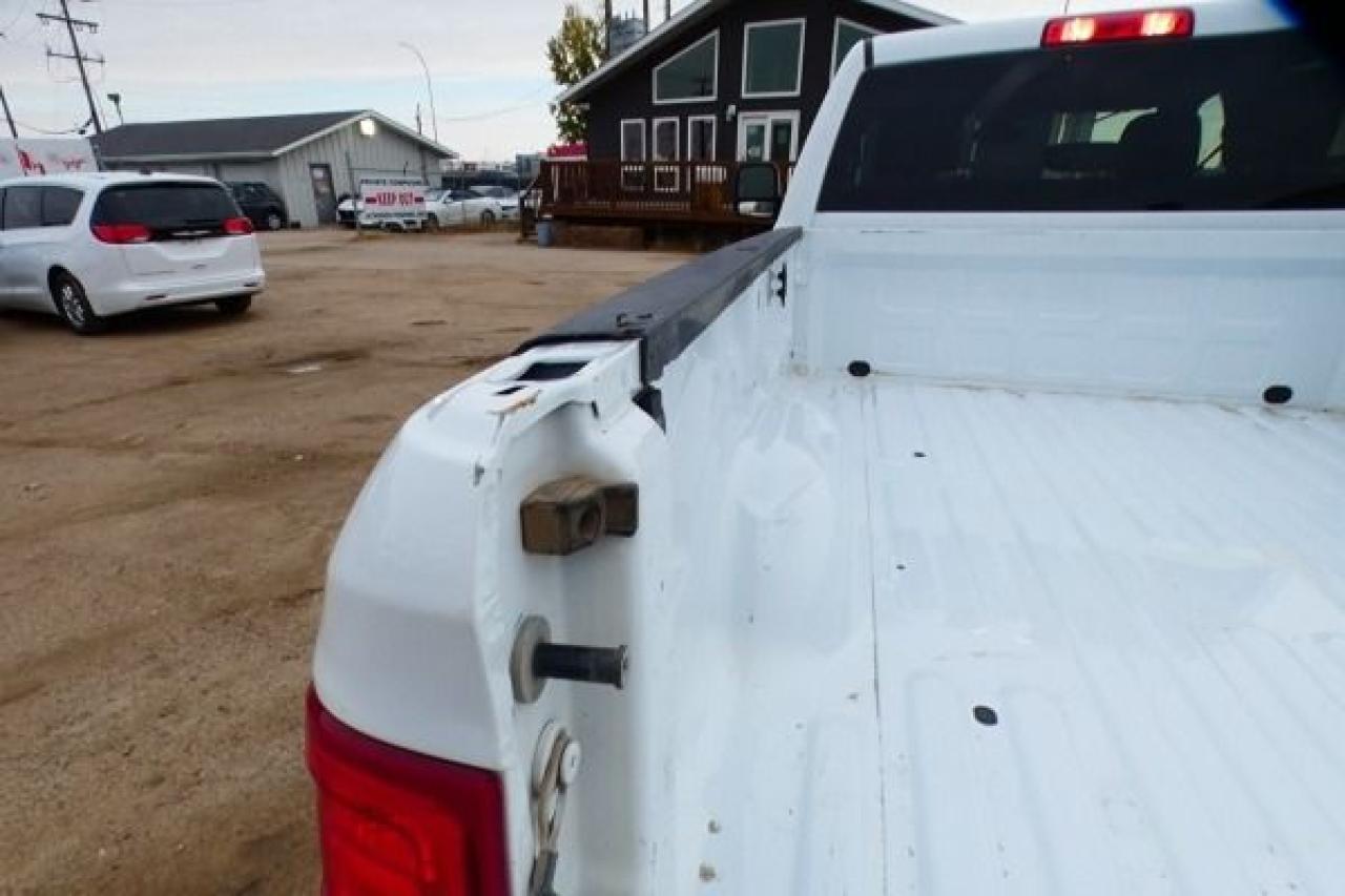 2024 Dodge Ram 3500 Big Horn 4x4 Crew Cab 8' Box DSL w/cloth seats,BUC - Photo #25