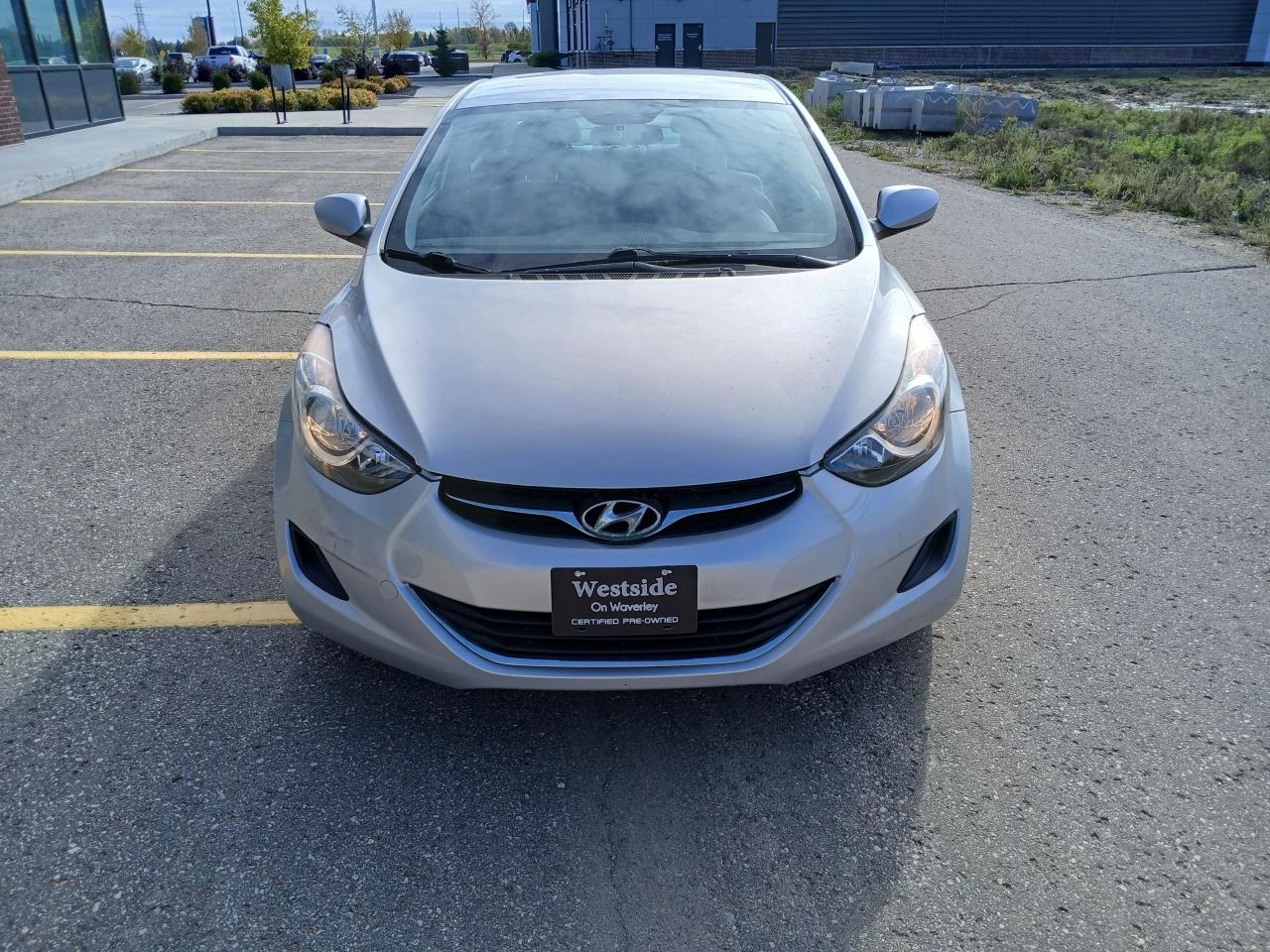 2012 Hyundai Elantra GL - Photo #2