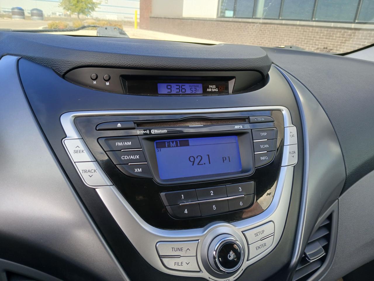 2012 Hyundai Elantra GL - Photo #15