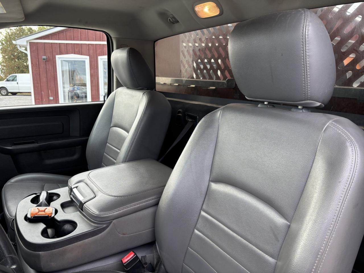 2016 RAM 5500 Tradesman Photo