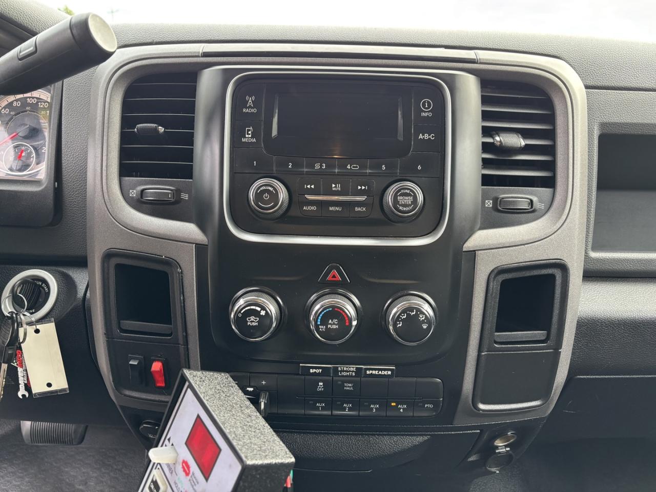 2016 RAM 5500 Tradesman Photo