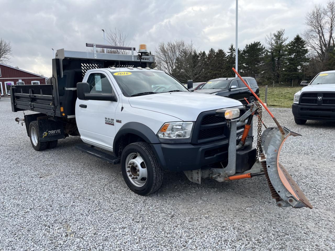 2016 RAM 5500 Tradesman ~CERTIFIED & YELLOW STICKERED~ Photo