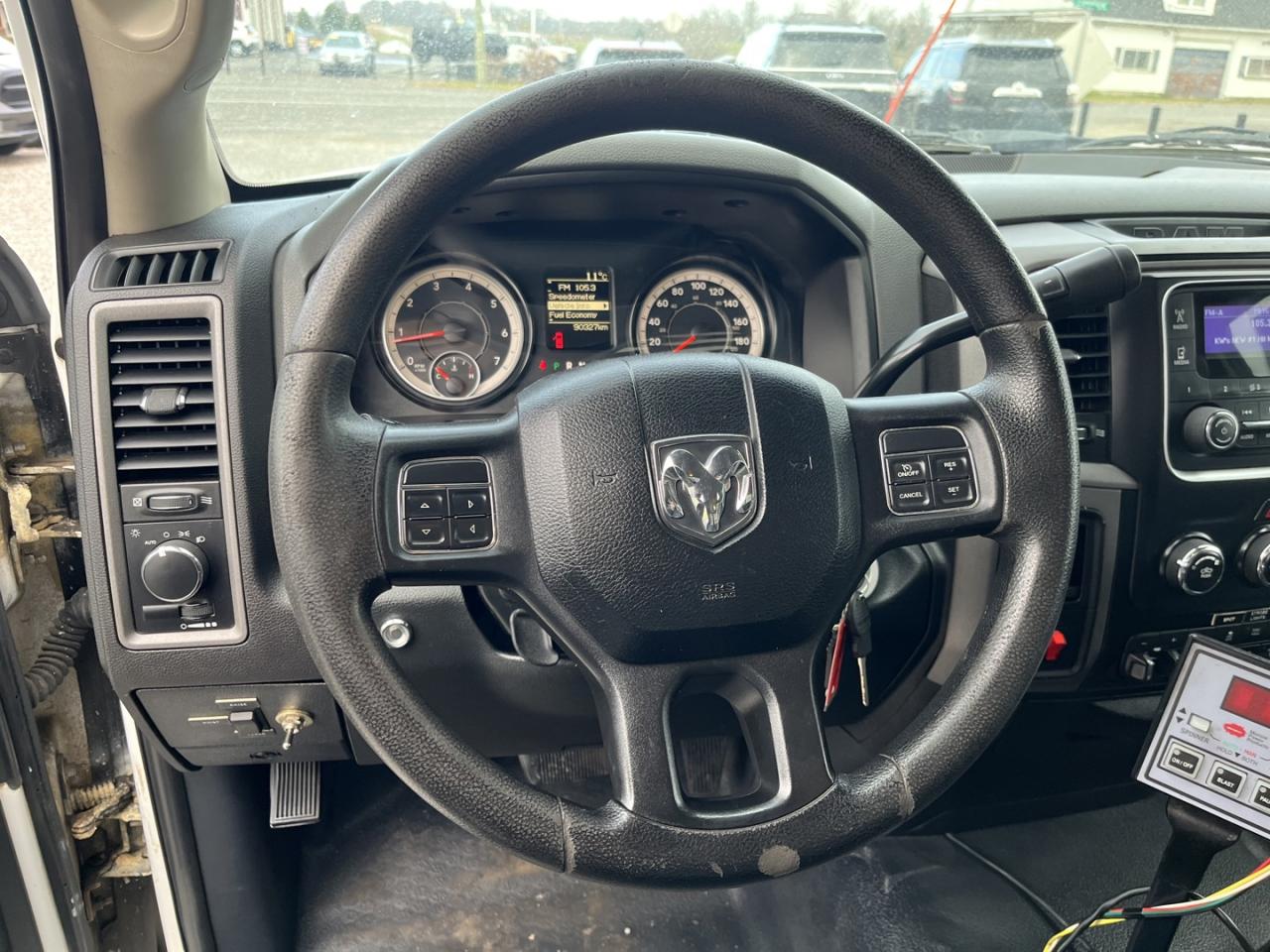 2016 RAM 5500 Tradesman ~CERTIFIED & YELLOW STICKERED~ Photo