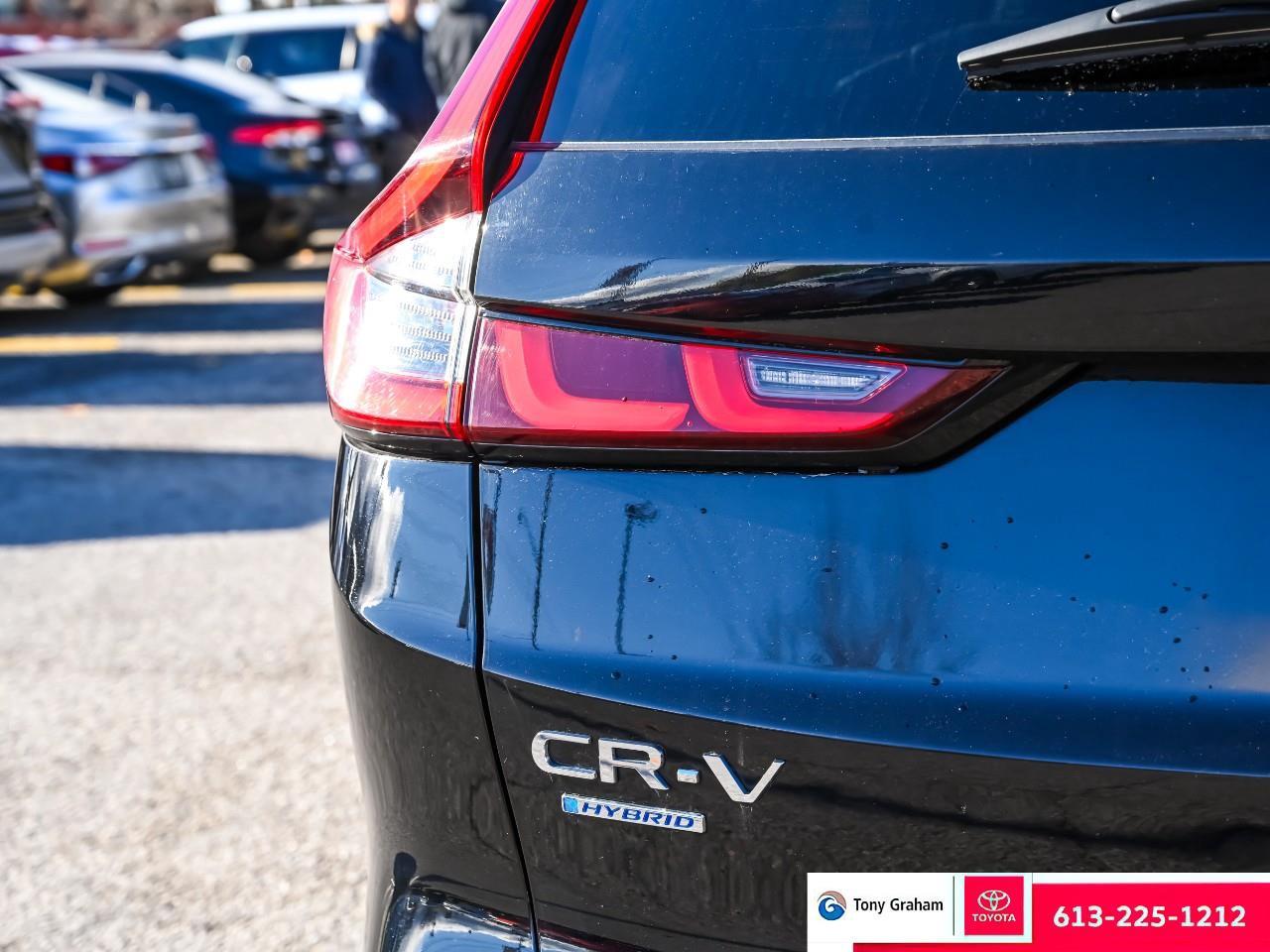 2023 Honda CR-V Hybrid Touring Photo