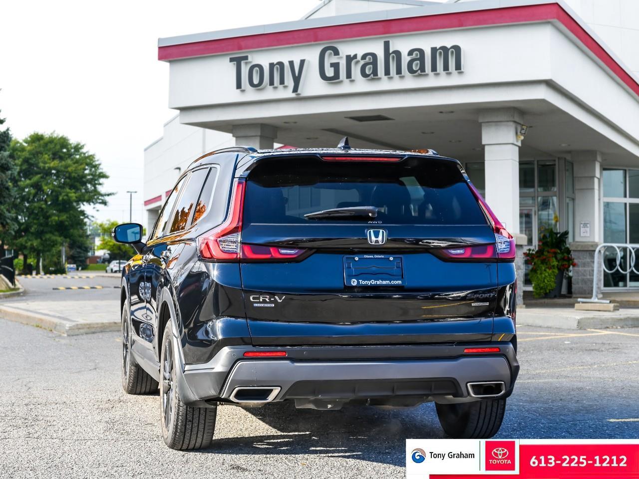 2023 Honda CR-V Hybrid Touring Photo
