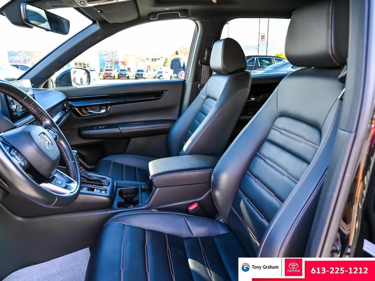 2023 Honda CR-V Hybrid Touring Photo