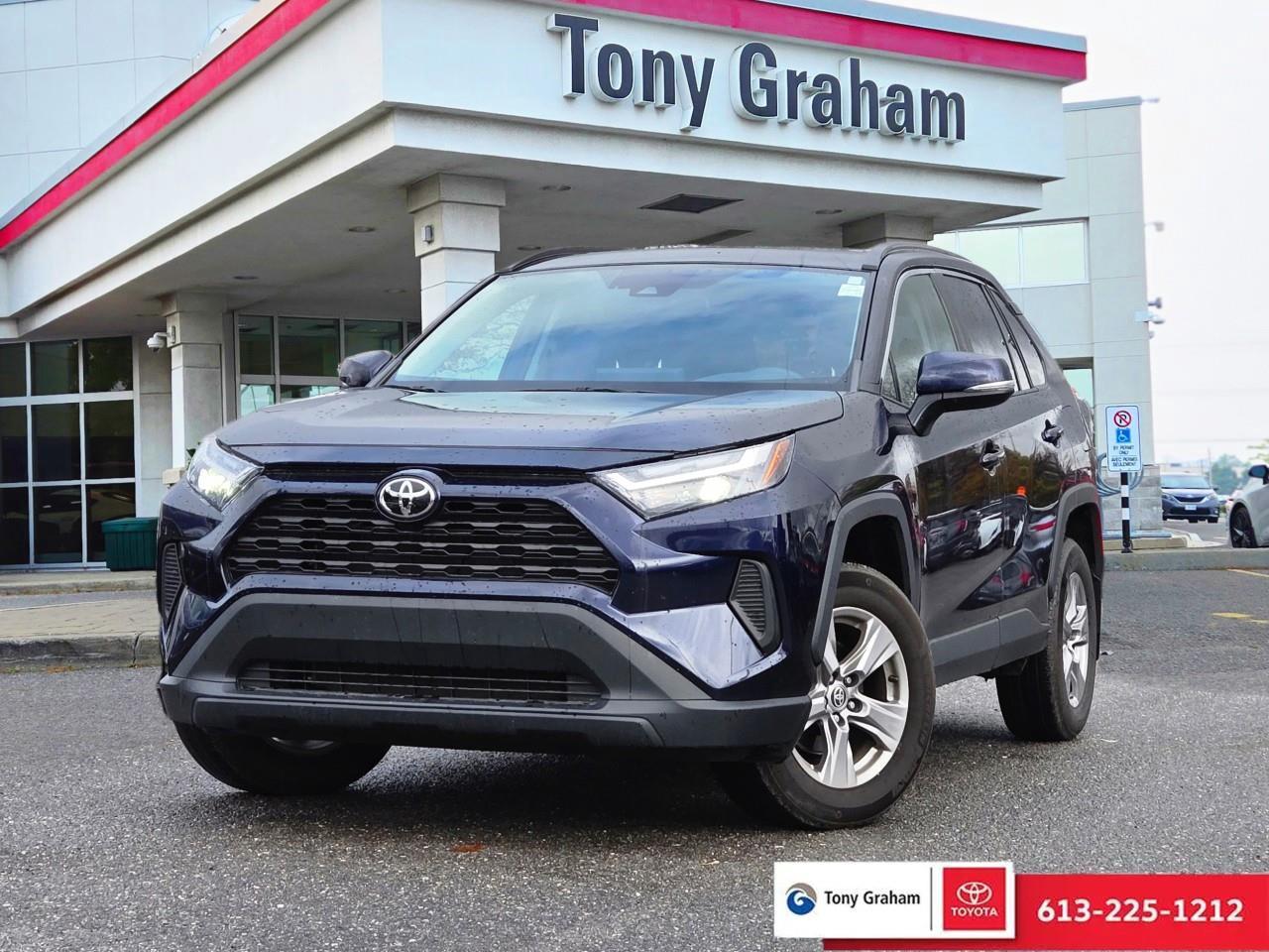 Used 2022 Toyota RAV4 XLE for sale in Ottawa, ON