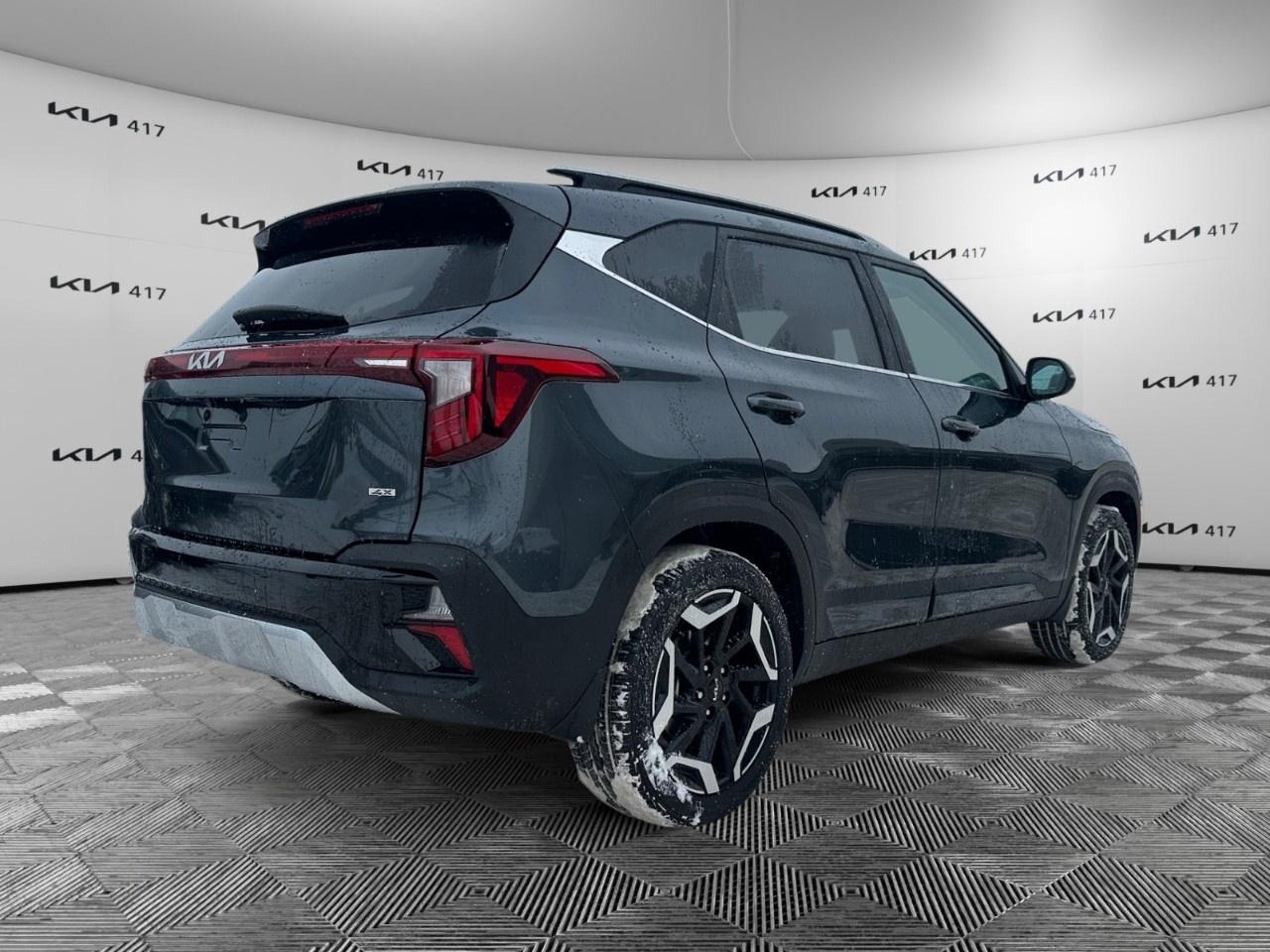 2026 Kia Seltos SX AWD w/Brown Interior Photo4