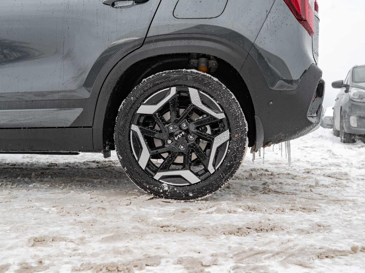 2026 Kia Seltos SX AWD w/Brown Interior Photo