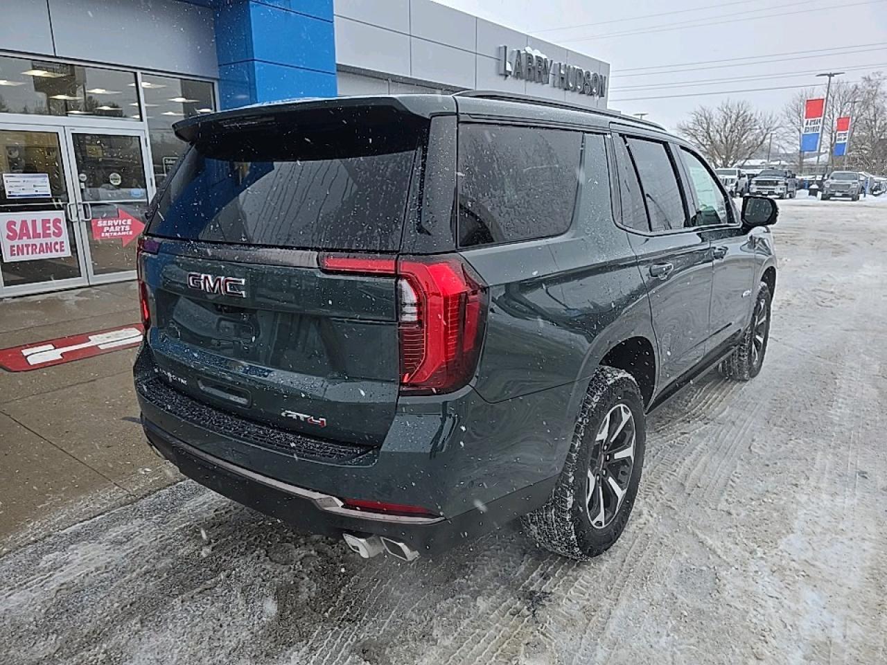 2026 GMC Yukon AT4 Ultimate Photo