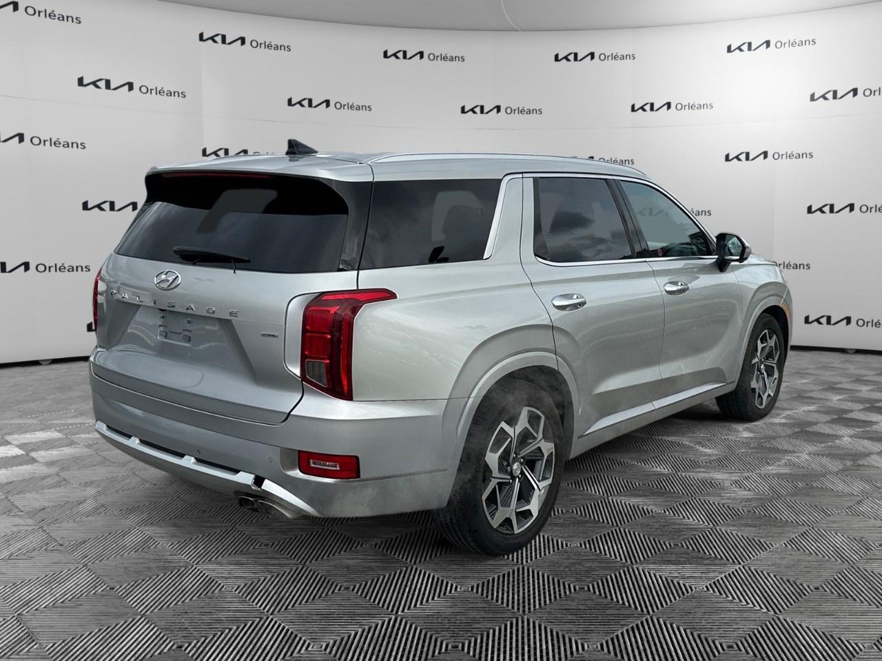 2022 Hyundai PALISADE Ultimate Calligraphy 7-Passenger AWD Photo