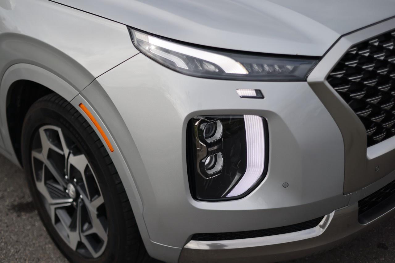 2022 Hyundai PALISADE Ultimate Calligraphy 7-Passenger AWD Photo