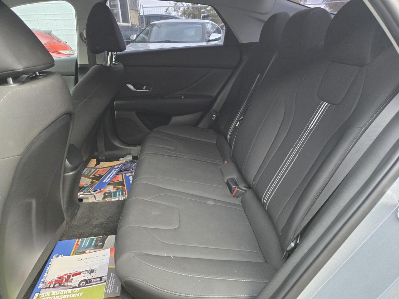 2022 Hyundai Elantra Preferred - Photo #10