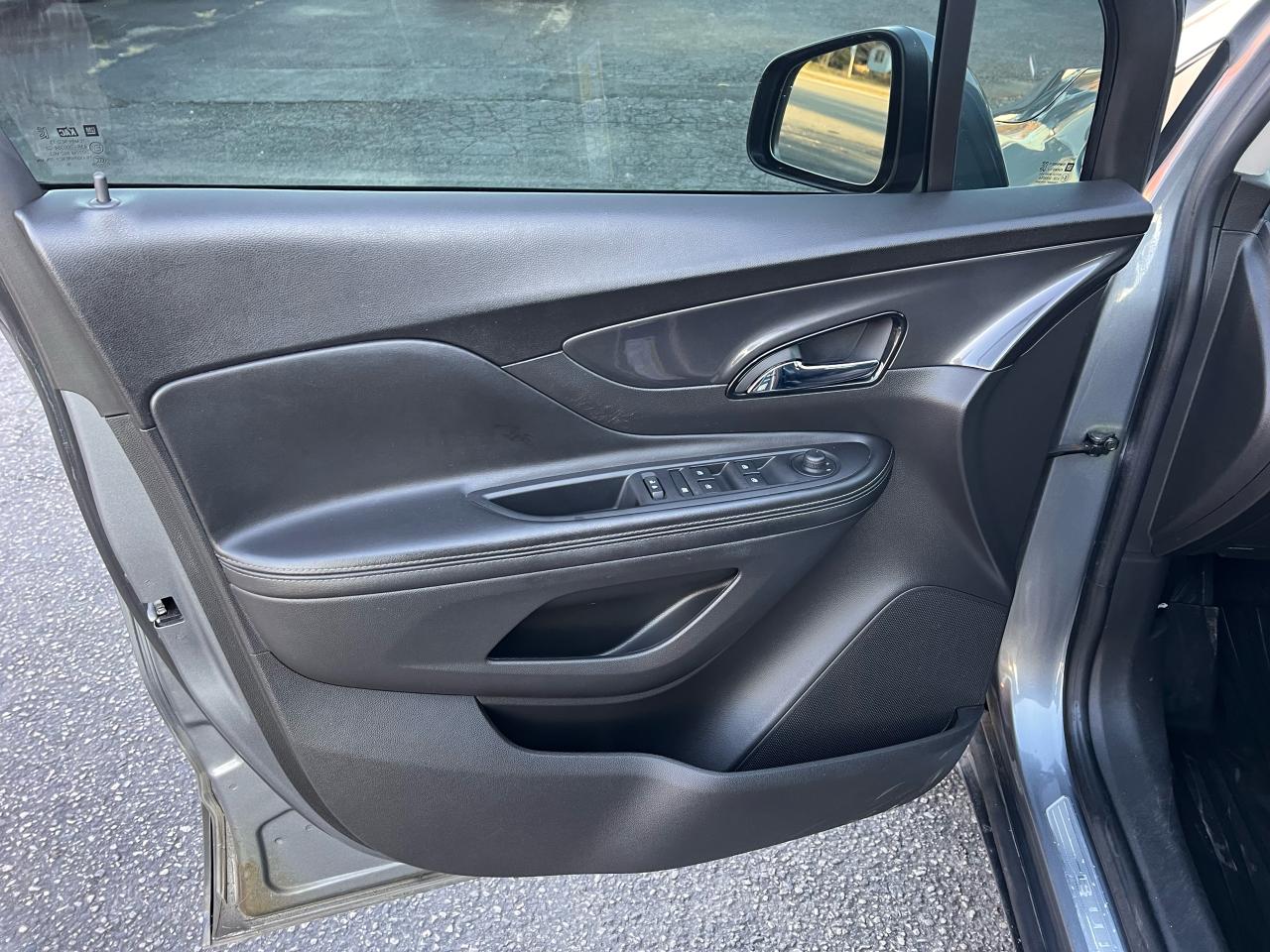 2019 Buick Encore Sport Touring Photo50