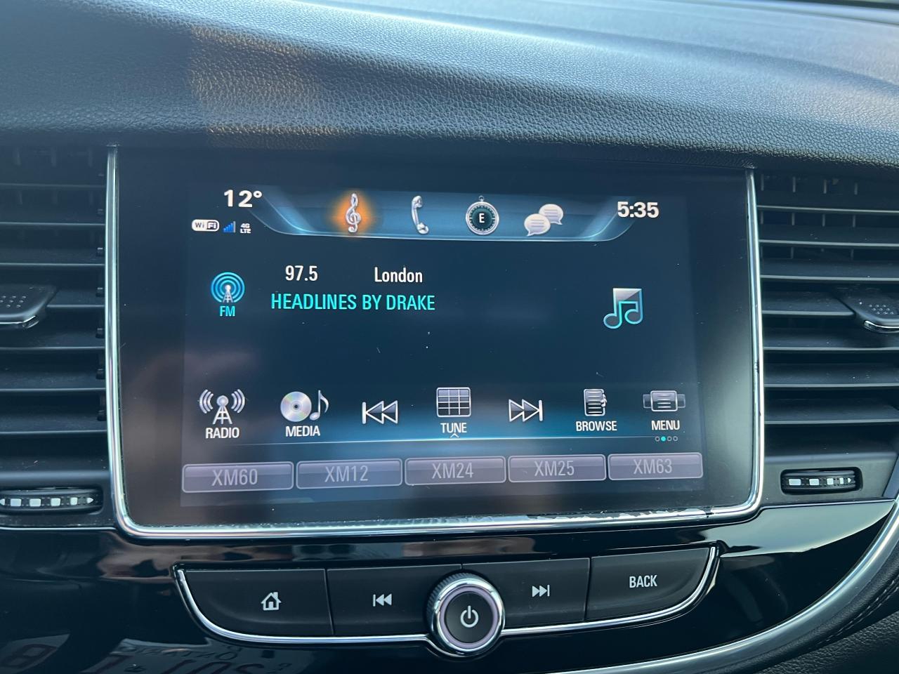 2019 Buick Encore Sport Touring Photo