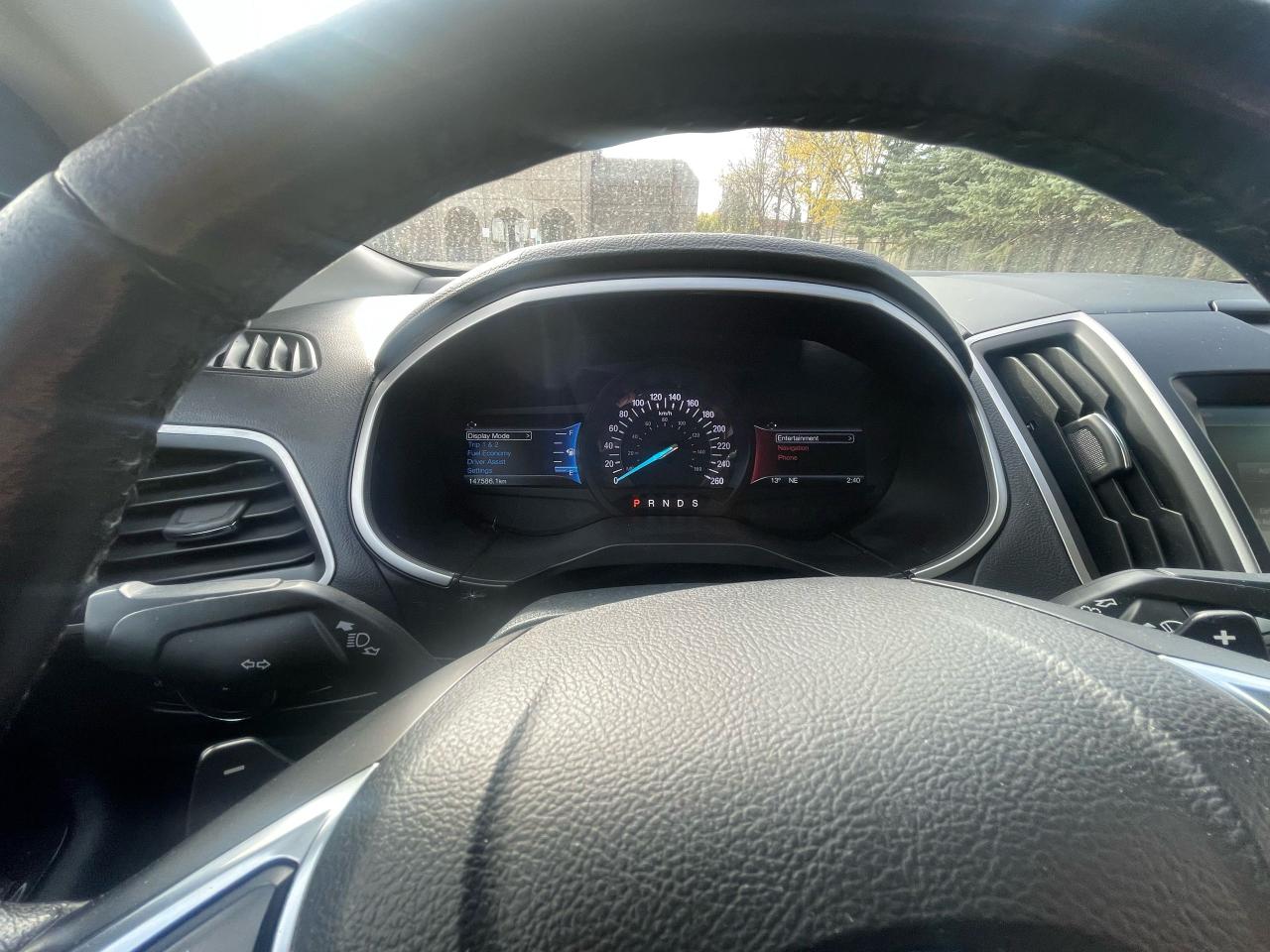 2015 Ford Edge SEL - Photo #17