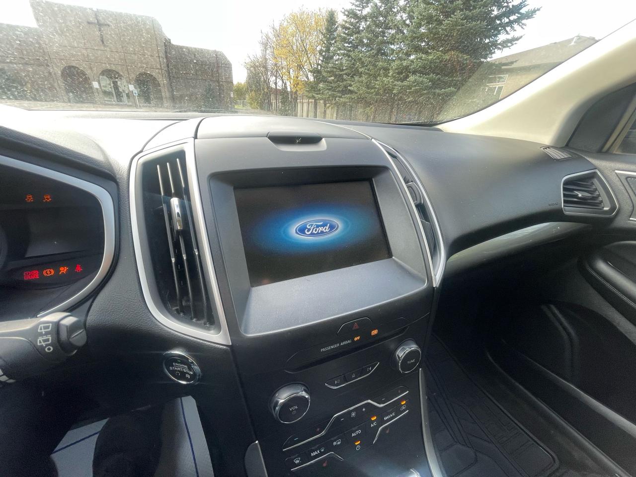 2015 Ford Edge SEL - Photo #14