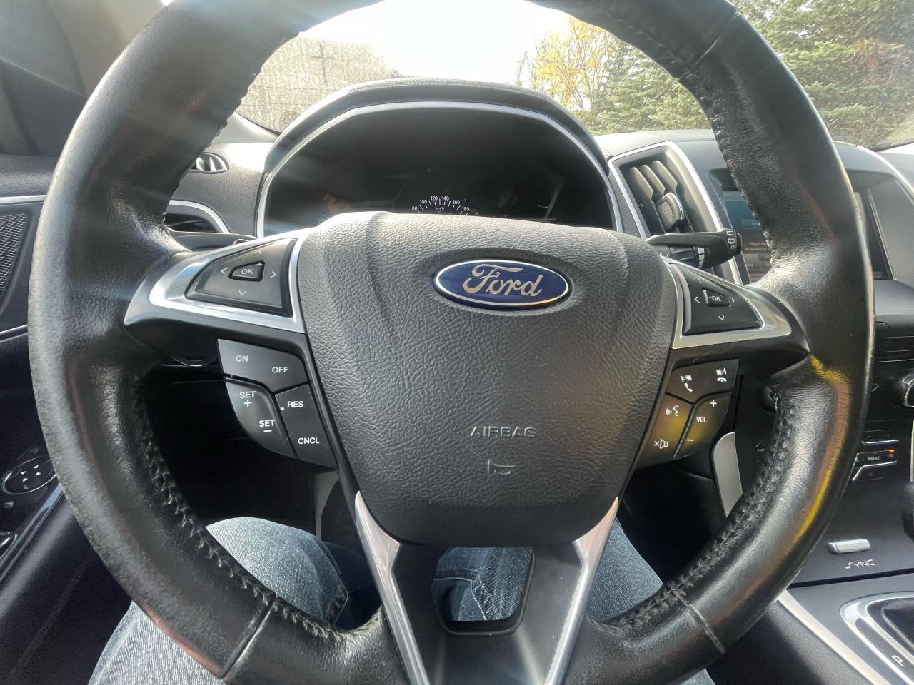 2015 Ford Edge SEL - Photo #18