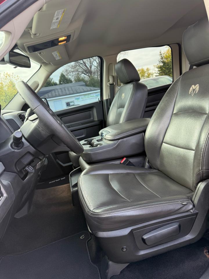 2014 RAM 1500 ST CREWCAB 5.7L HEMI Photo37