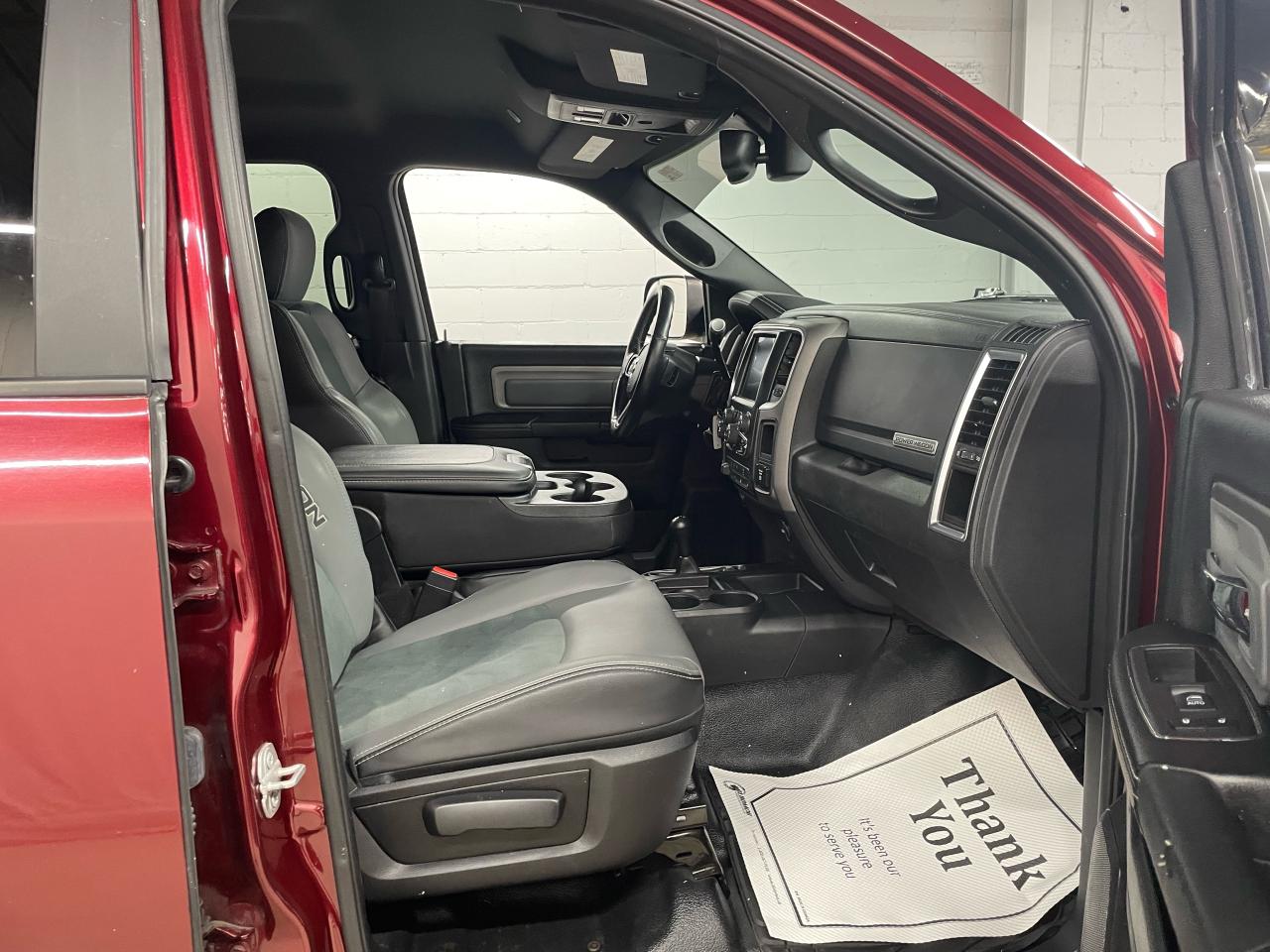 2017 RAM 2500 Power Wagon Photo32